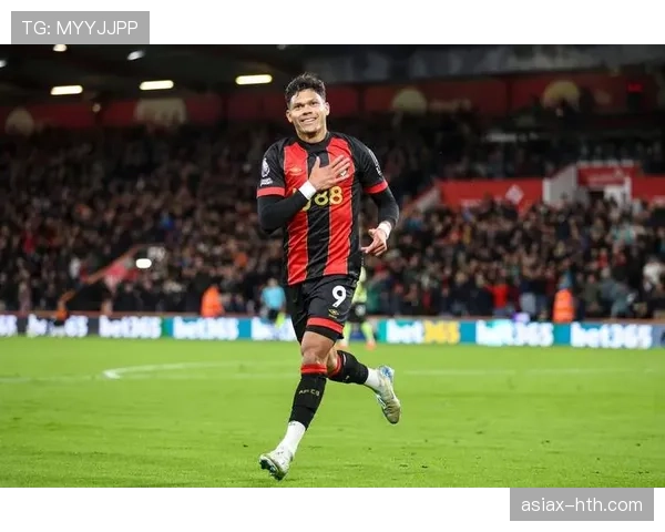 莱万多夫斯基生涯遗憾盘点:擦肩而过的荣耀与未圆之梦 莱万多夫斯基生涯遗憾盘点:擦肩而过的荣耀与未圆之梦